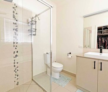 Where Space, Style, and Serenity Align - Photo 3