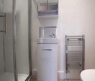 2 Bedroom Terraced To Let - Photo 1