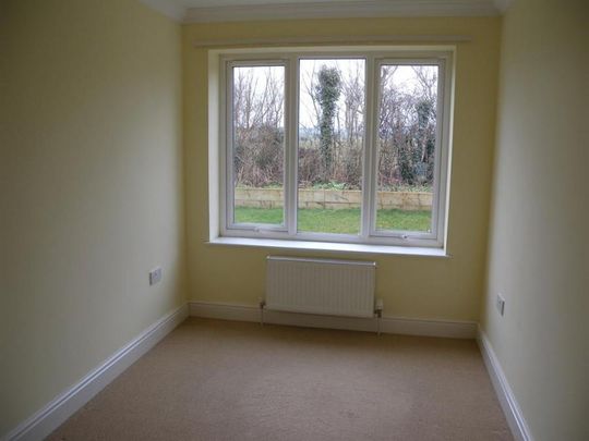 Great Chesterford, Saffron Walden, Essex - Photo 1