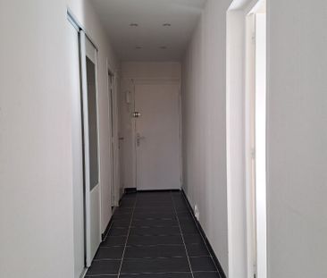 Location Appartement 3 pièces 56m² - Photo 5