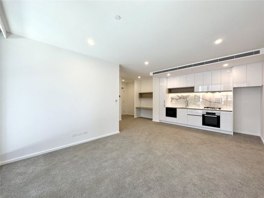 201/408 Spencer Street - Photo 1