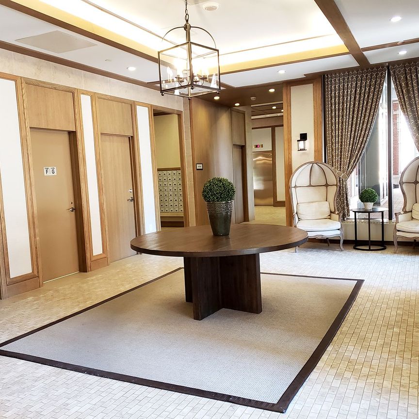 For Lease - 830 Lawrence Avenue Unit# 523, Toronto, Ontario - Photo 1