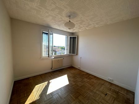 Location Appartement 2 pièces 44m² - Photo 4