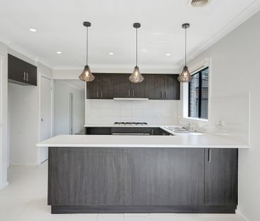 41 Belvedere Drive, Pakenham VIC 3810 - House For Rent | Domain - Photo 2