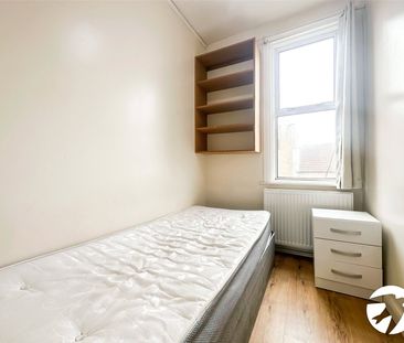 3 bedroom property to rent - Photo 4
