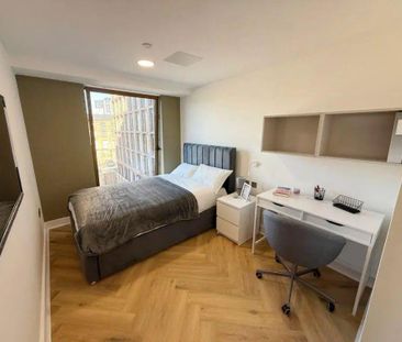 5 bedroom cluster house to rent - Photo 3