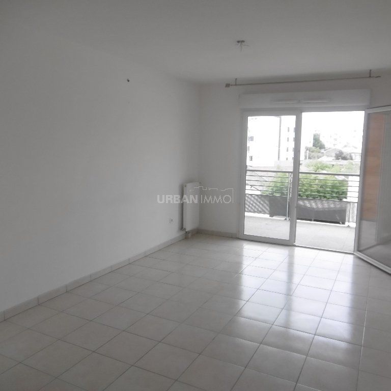 Location Appartement 2 pièces 40m² MONTPELLIER 34000 - Photo 1