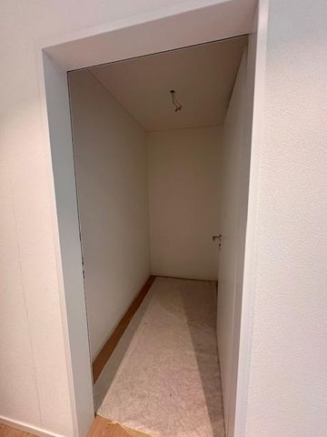 2.5 Zimmer, 65 m², 2. Stock - Photo 2