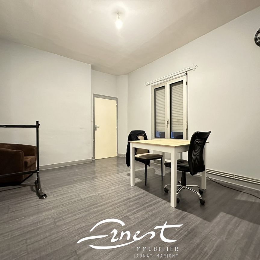 Location Appartement 4 pièces 55m² CHATELLERAULT 86100 - Photo 1