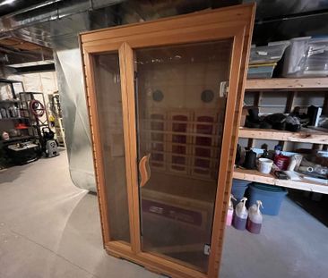 For Lease - 66 Hughes Street, Collingwood, Ontario - Photo 2