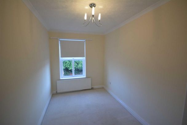 2 bed House - End Terrace for Rent - Photo 1