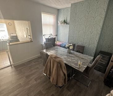 3 Bed Terraced House, Ashley Street, CH42 - Photo 3