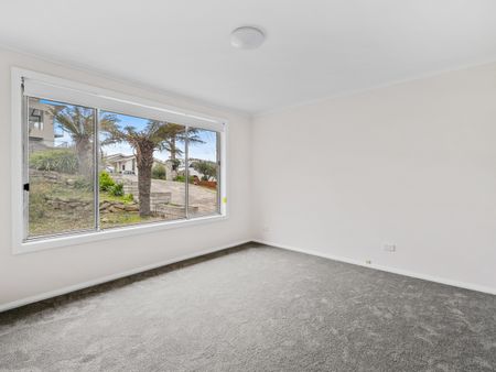 6 Kirby Court West Hobart TAS 7000 Australia - Photo 4