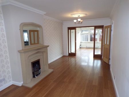 Stanley Road, RM13 8AJ, Property for rent - Photo 2