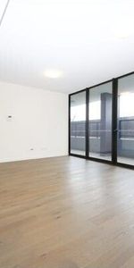 Hurstville - Photo 3