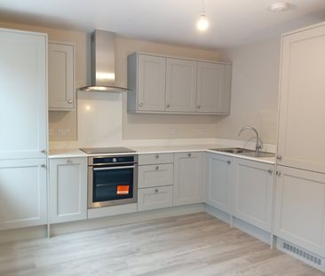 2 bedroom apartment to rent - Photo 3