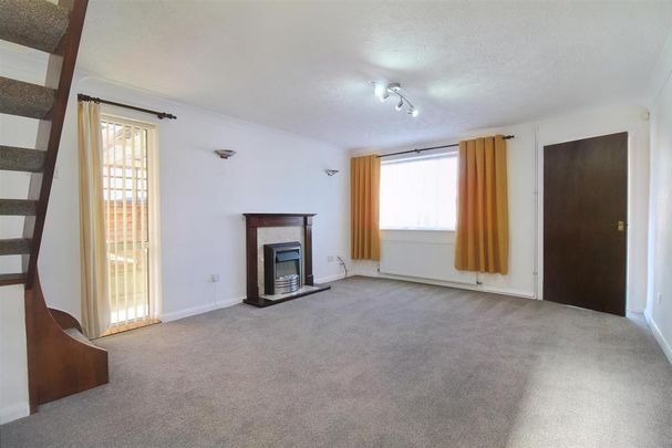 2 bedroom semi-detached house to rent - Photo 1