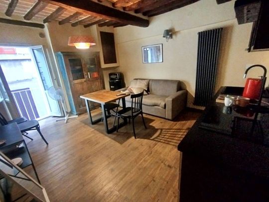 Bilocale corso Camillo Benso di Cavour, Centro Storico, Perugia - Foto 1