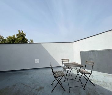 3 bed Apartment for Rent - Photo 6
