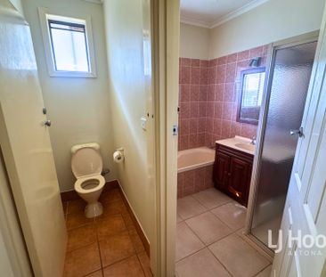 Spacious Family Home in a Prime Location - Photo 6