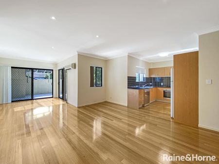 5/101 Sir Fred Schonell Drive, St Lucia, QLD 4067 - Photo 4