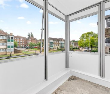 1 bedroom flat to rent - Photo 2