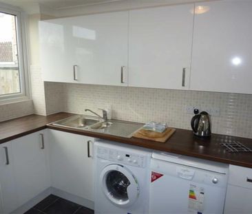 Crawley Drive, Hemel Hempstead, HP2 6BS, Herts - Photo 3