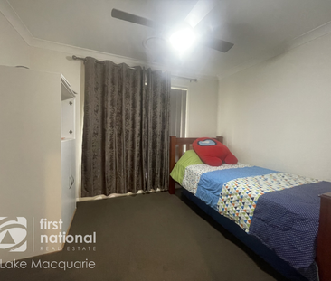 2 Sandfield Street, Cameron Park NSW 2285 - House For Rent | Domain - Photo 5