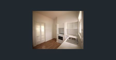 UPDATED GEELONG WEST COTTAGE - Photo 4