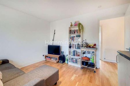 Essex Road, Angel, N1 - Photo 5