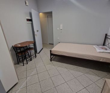 Studio/Γκαρσονιέρα για ενοικίαση Λιούμη (Αιγάλεω) - Photo 1