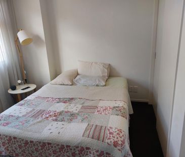 Furnished One Bedroom One Bathroom Parnell - Photo 1