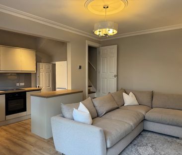 2 Bed Terraced House, Knowle Avenue, LS4 - Photo 3