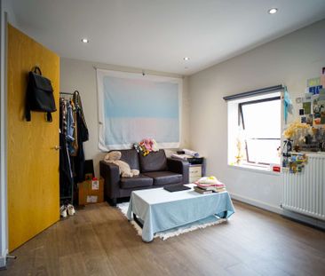 Flat 11, 7 St Peters Close, S1 2EJ - Photo 3