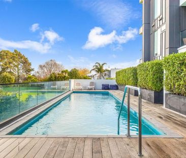 Lock up and leave - Photo 4