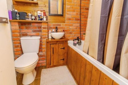 Barkers Croft, MK12 - Photo 3