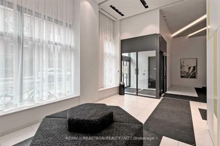 For Lease - 159 Wellesley Street Unit# 407, Toronto, Ontario - Photo 4