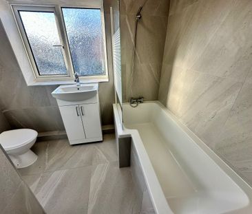 Clifford Road, Bournemouth - Photo 2