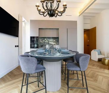 Antonia Díaz, Sevilla, Andalusia 41001 - Foto 3