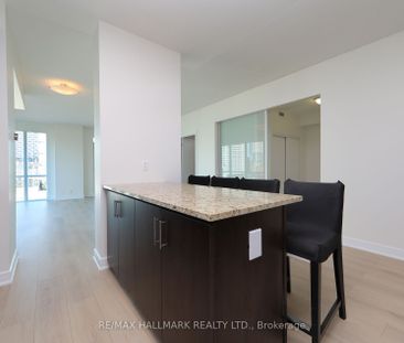 Vu Condos and Lofts , #1405 - Photo 1