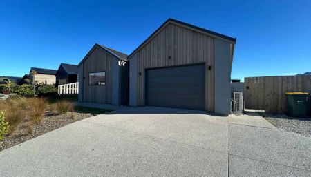 Stylish Modern Home in Northlake - Photo 2