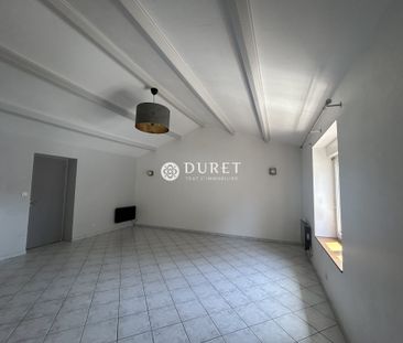 Location Maison 3 pièces 103m² LA ROCHE SUR YON 85000 - Photo 2