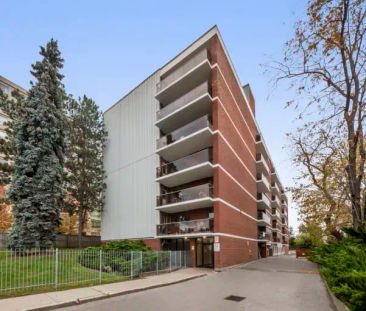 Birchmount Park Towers | 552 Birchmount Road, Toronto - Photo 1