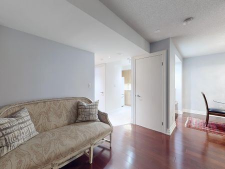 For Lease - 300 Bloor Street Unit# 1113, Toronto, Ontario - Photo 4
