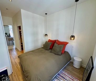 Location Appartement 2 pièces 43m² NICE 06300 - Photo 4