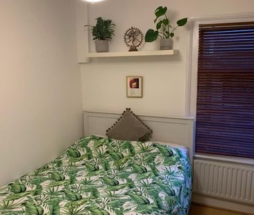 1 Bed Flat, Scales Road, N17 - Photo 4