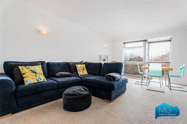 Randall Court, Page Street, Mill Hill, London, NW7 - Photo 1