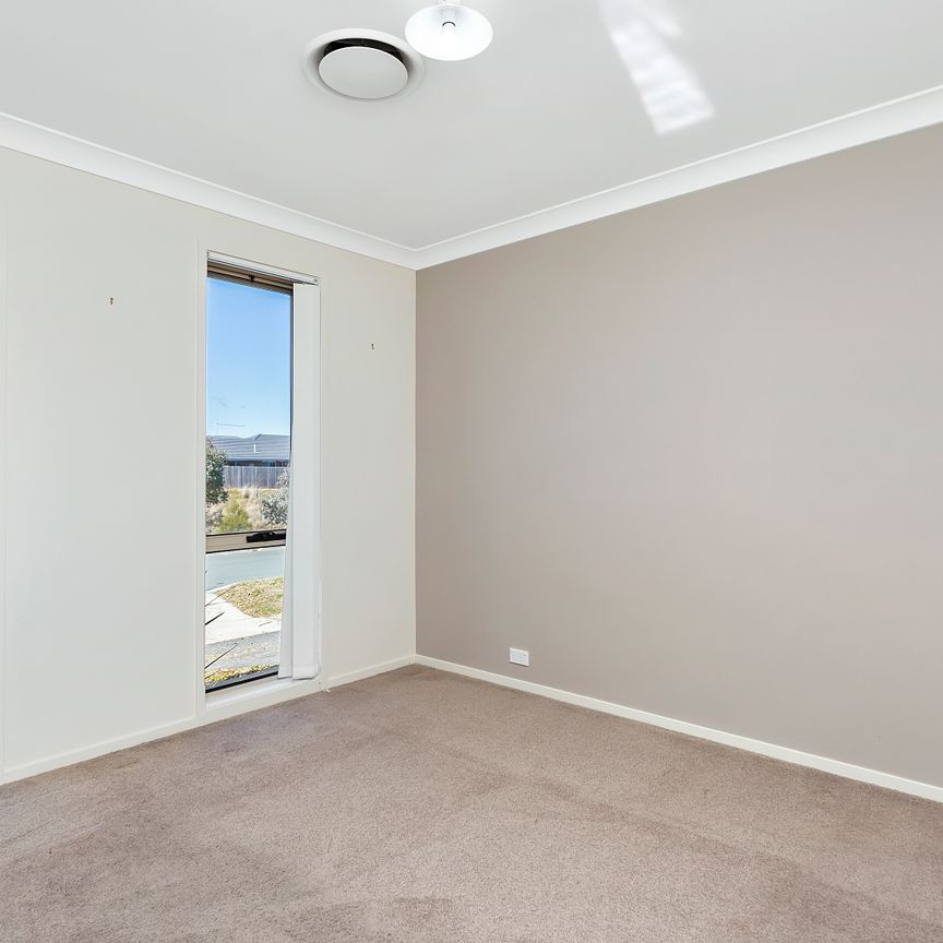 9 Margaret Tucker Street, Bonner ACT 2914 - House For Rent | Domain - Photo 1