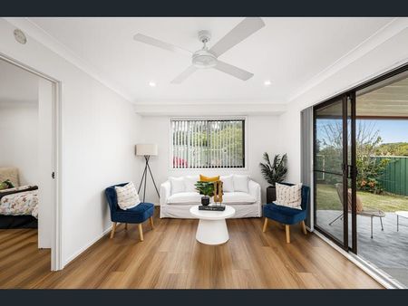 PERFECT HOME FOR THE GROWING FAMILY!!! - Photo 3