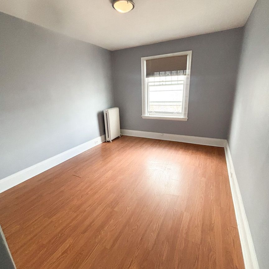 For Lease - 20 Roselawn Avenue Unit# 11, Toronto, Ontario - Photo 1